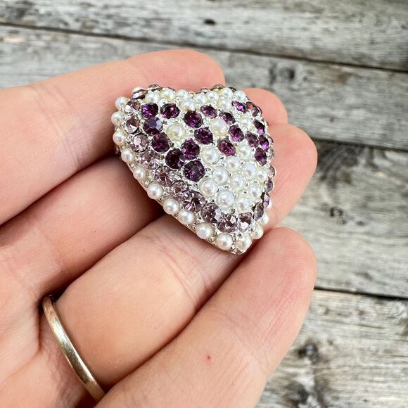 Vintage Jewelry Faux Pearl Heart Brooch Heart Pin - Picture 2 of 6